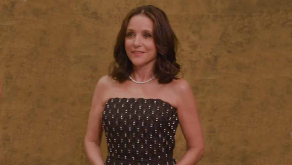 Julia Louis Dreyfus comedian plays