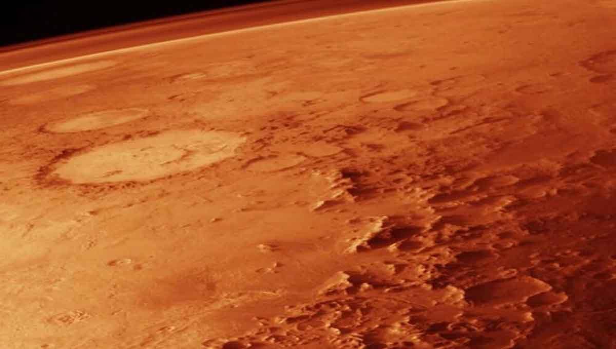 Mars's gigantic constructions