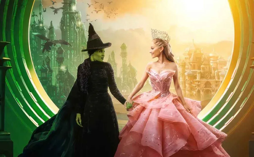 Kristin Chenoweth praises the film, Wicked Kristin Chenoweth praises the film, Wicked